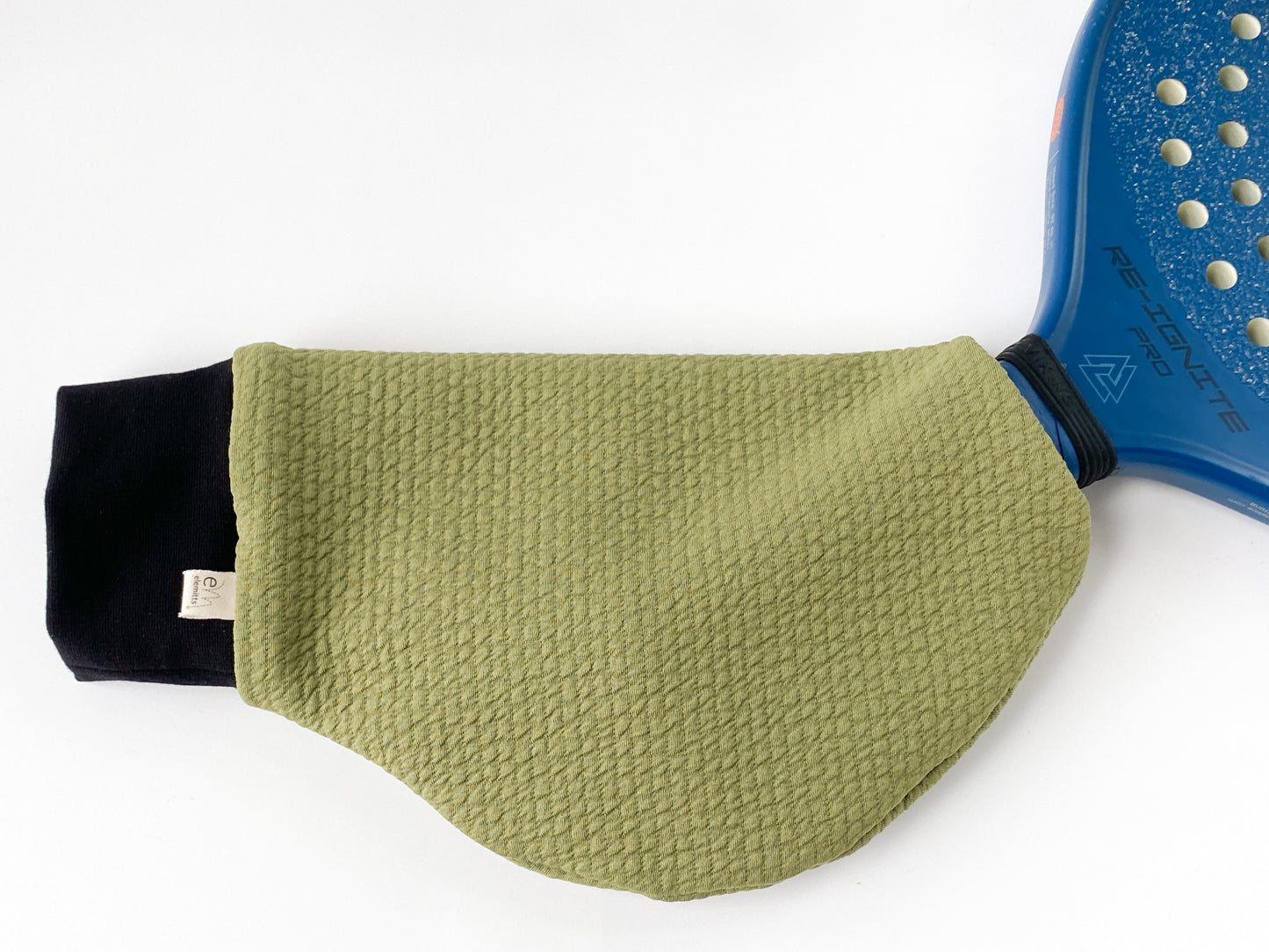 the quilted puff platform tennis mitt. paddle tennis mitt. paddle tennis glove. platform tennis glove.
