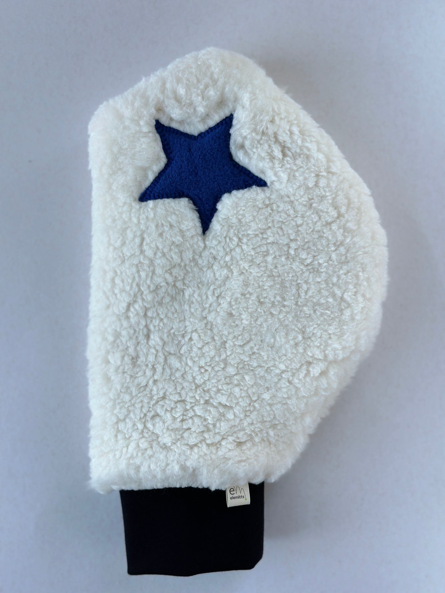 The sherpa fleece paddle tennis mitt