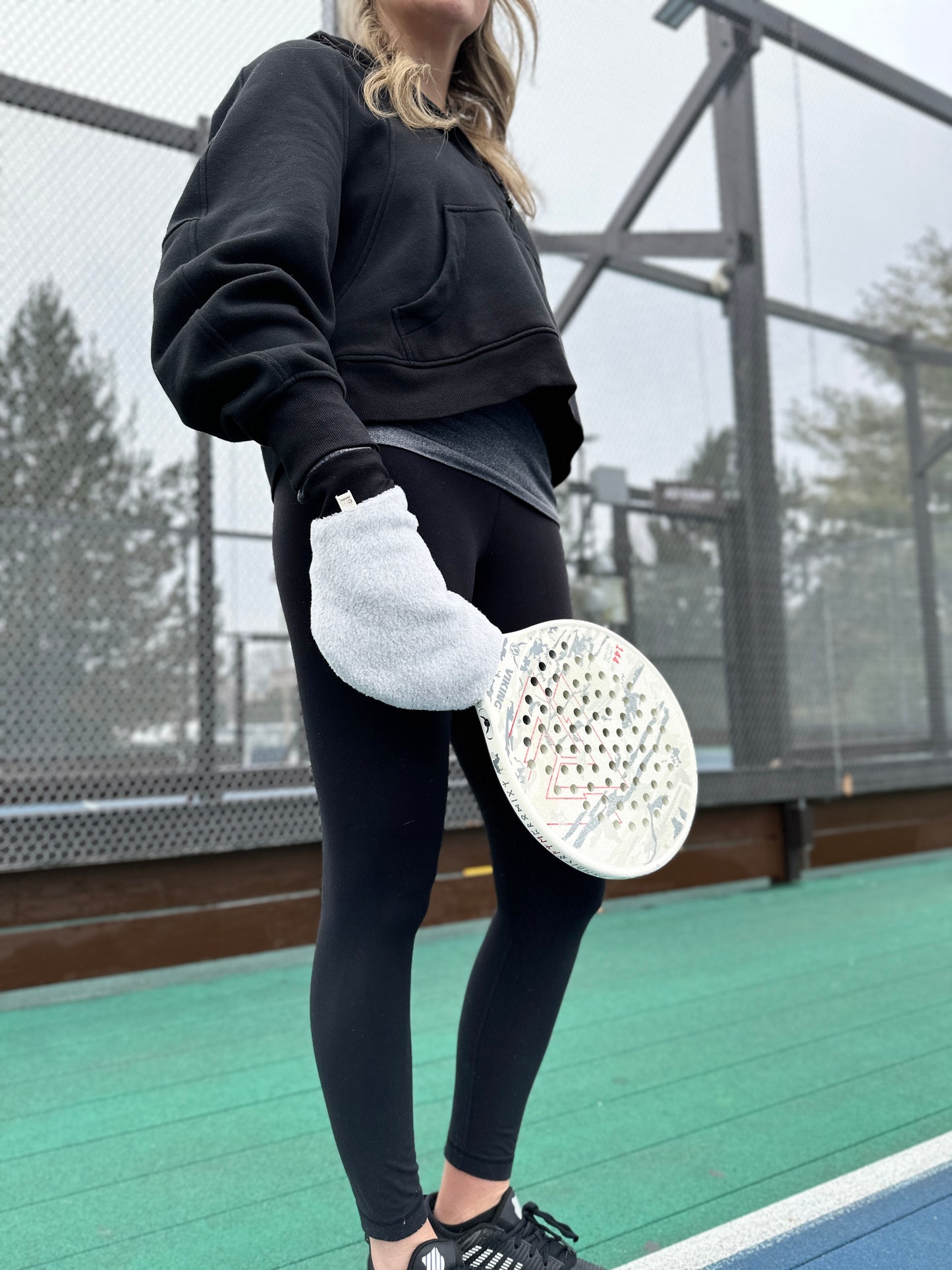 The OG fleece paddle tennis mitt